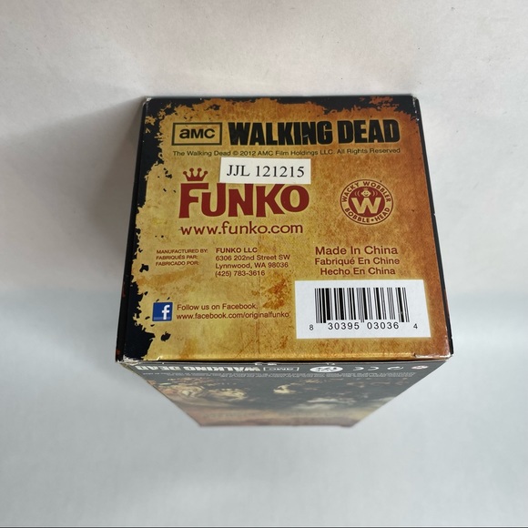 Funko The Walking Dead Daryl Dixon Bobble Head - Picture 5 of 8